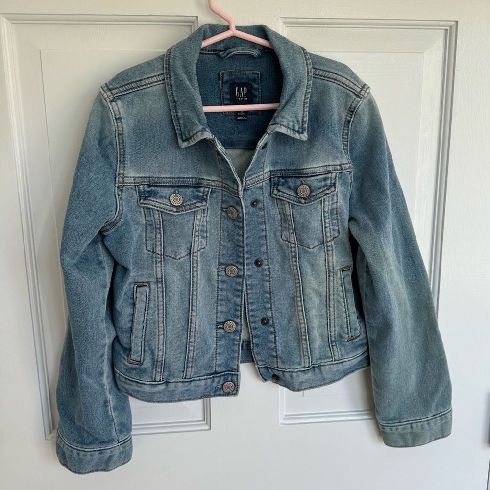Gap girls Jean jacket size medium EUC denim jacket